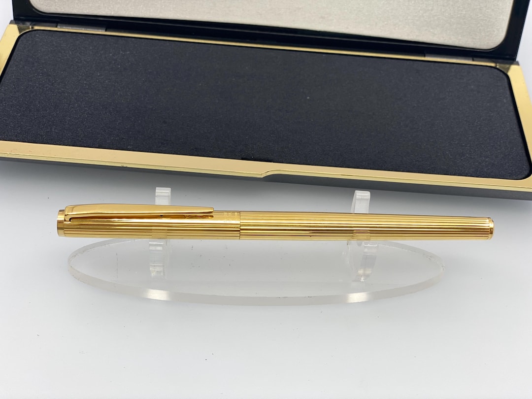 Montblanc Noblesse 1147 EF Fountain Pen in Gold-plated Box, White