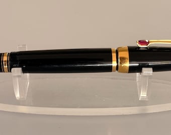 Sheaffer Targa 1003 Early Version Fountain Pen - Matte Black With