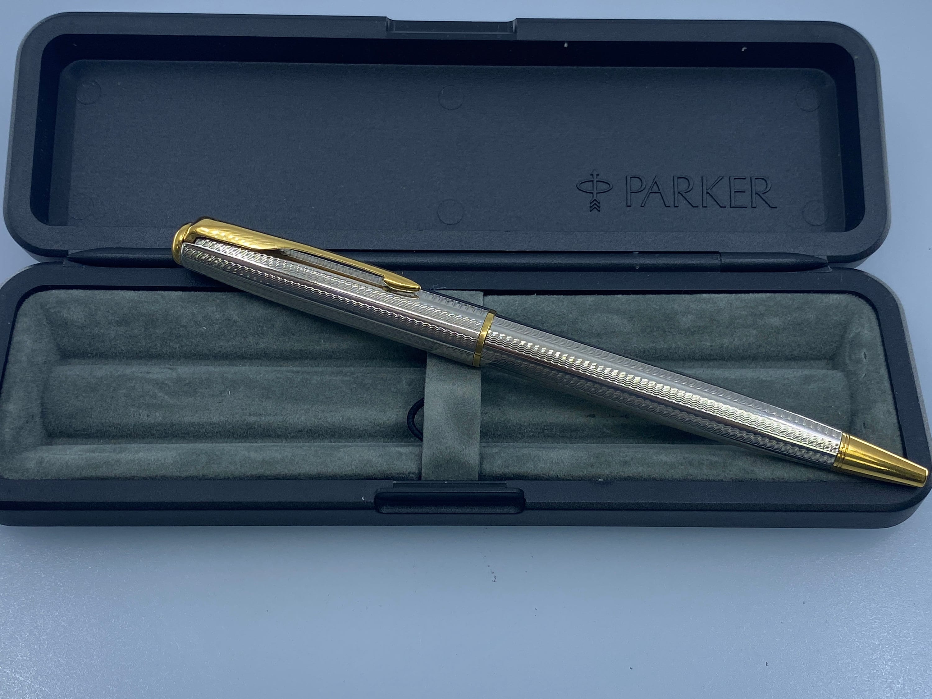 Parker Sonnet Cascade 1993 Ballpoint Pen - Silver Plated With Gold
