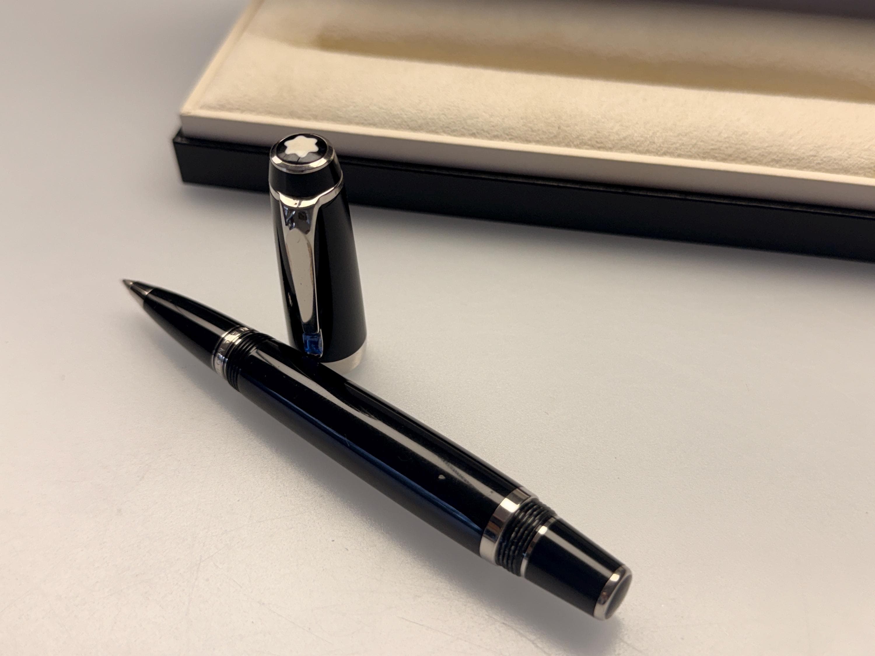 Montblanc Bohème Bleu Rollerball Pen, Black Resin Platinum Trim