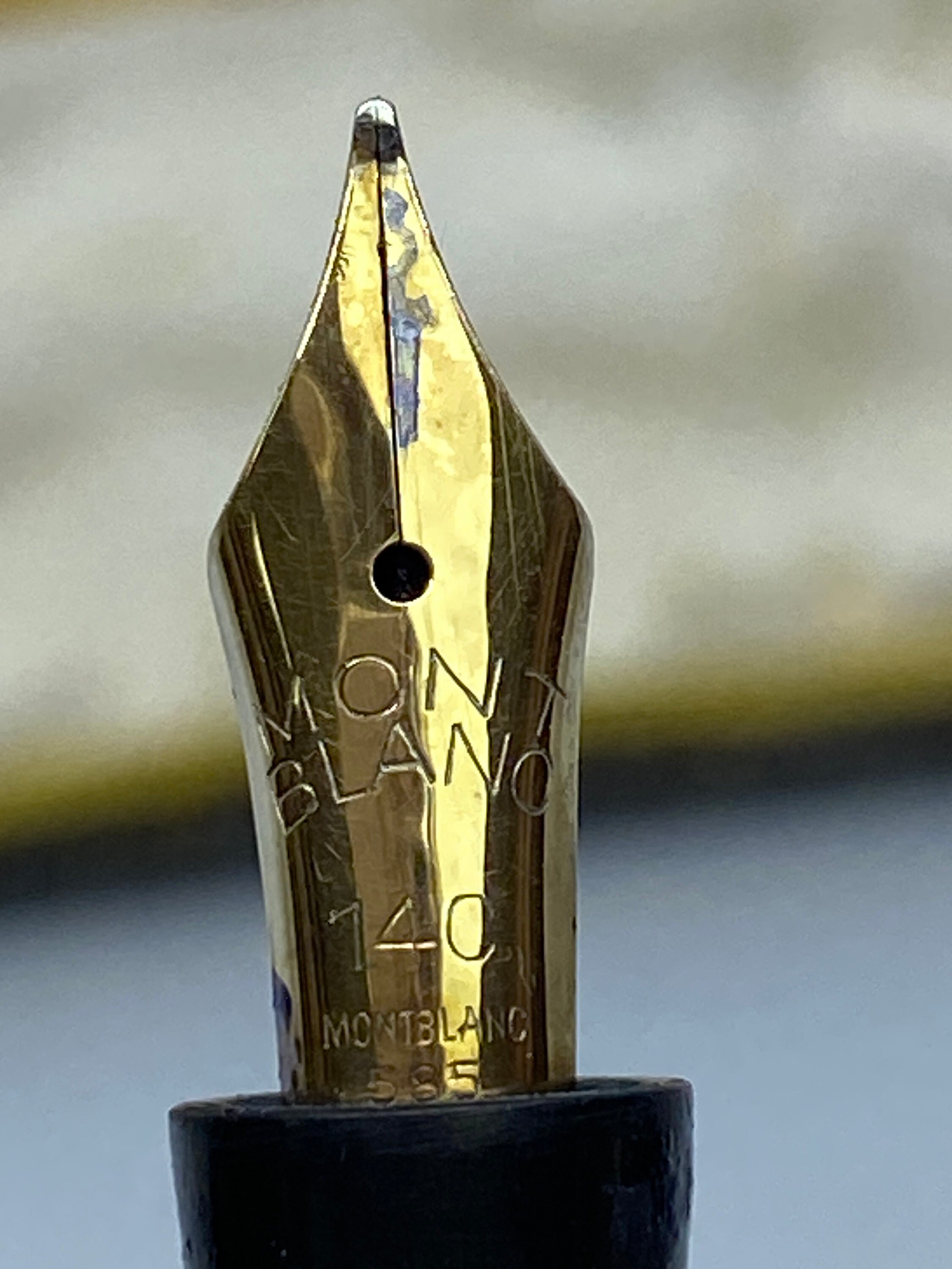MONTBLANC ヴィンテージ 万年筆14金042G モンブラン ヴィンテージ万年筆（14Kゴールドペン先）｜限定