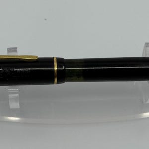 Montblanc 342 Vintage Fountain Pen – 14k Gold Nib – Black with Gold Trim – 1950s