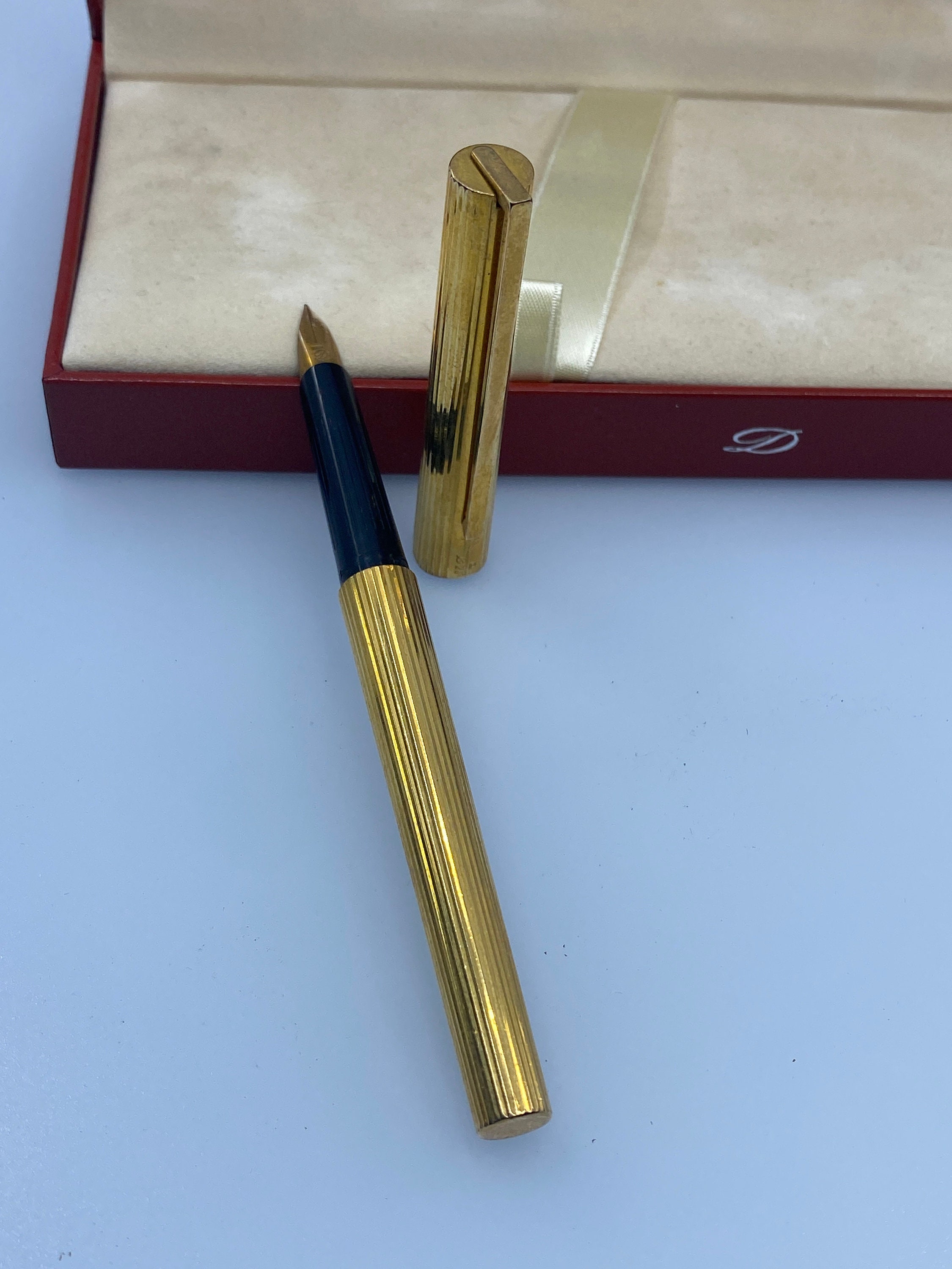 S.T.デュポン 18金 750 ヴェルメイユ 万年筆 - 高級ゴールドペン