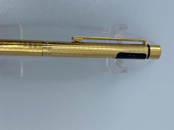 Sheaffer Targa 1007 Slim Ballpoint Pen - Gold Plated With