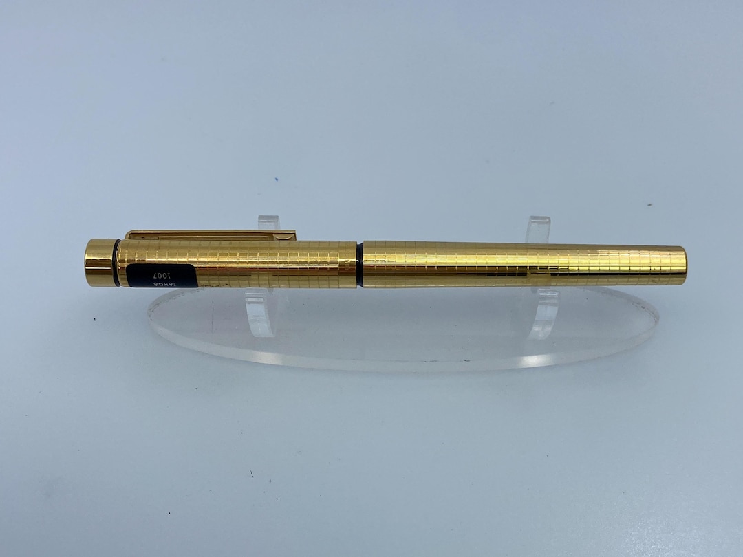 Sheaffer Targa 1007 Ballpoint Pen - Gold Plated With Square Design