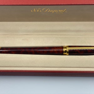 Stylo à bille en laque chinoise Dupont ST Dupont haut de gamme