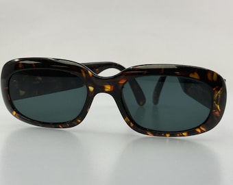 Christian Dior Vintage CD 2006 Sunglasses – Quilted Arms, Tortoiseshell Optyl Frame, 53mm – Made in Austria