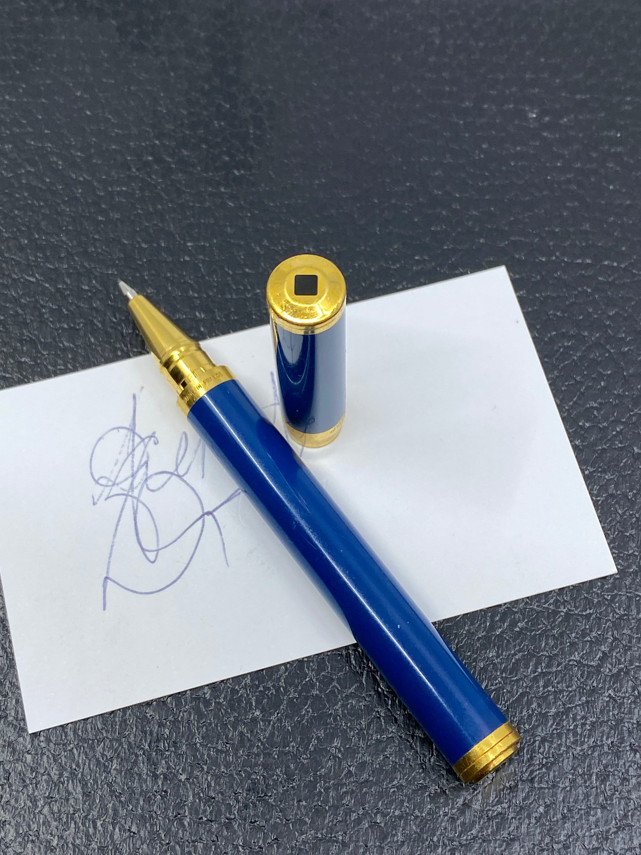 Stylo Dupont Lady Mascara Bleu Métallisé – Neuf Dans Son Emballage D’origine