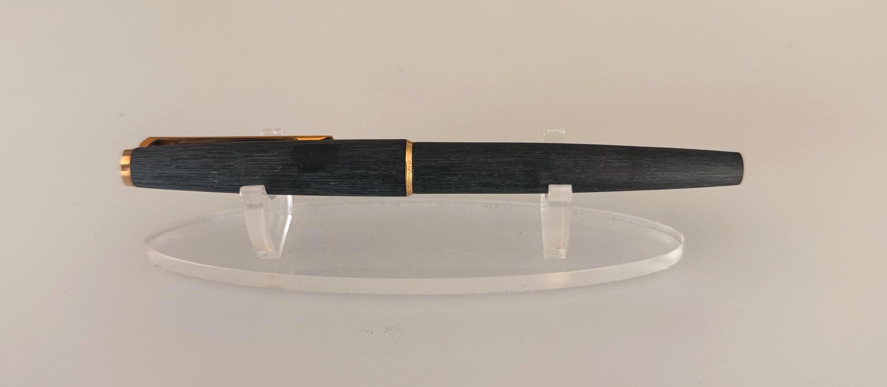 Vintage Montblanc 220 Fountain Pen, 585 14K Gold Nib, Brushed