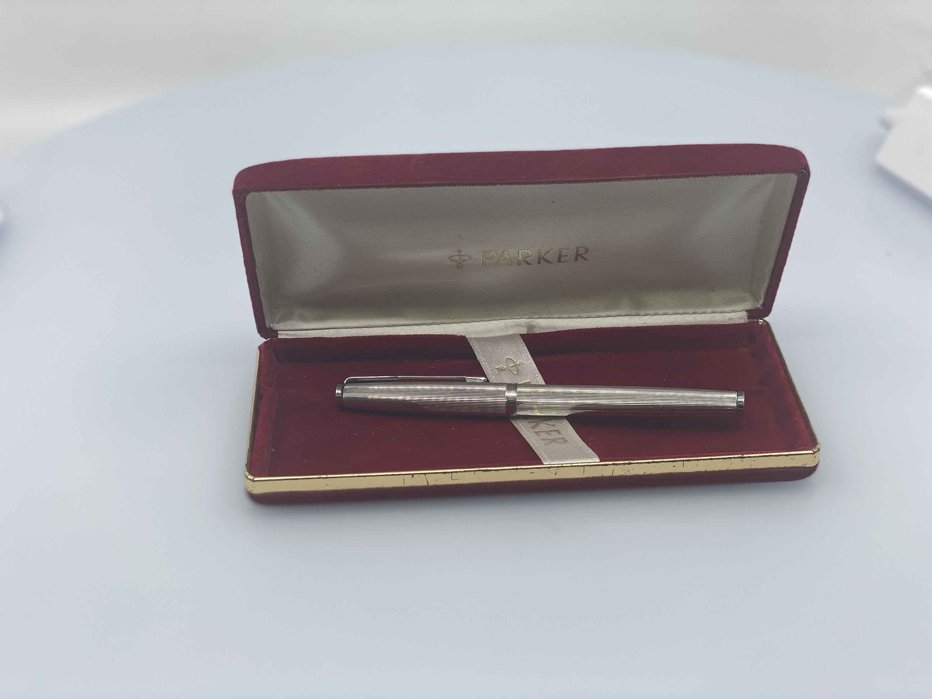 2 rares stylos plumes Parker 25 années 70 en écrin | Kaufen auf