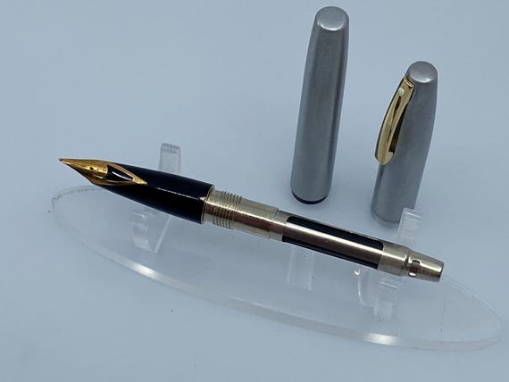 Sheaffer Imperial 444 XG Flighter Fountain Pen, Brushed Steel, 14K