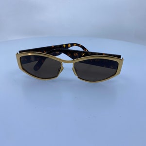 CHRISTIAN DIOR Vintage Gold tone & Black Frame