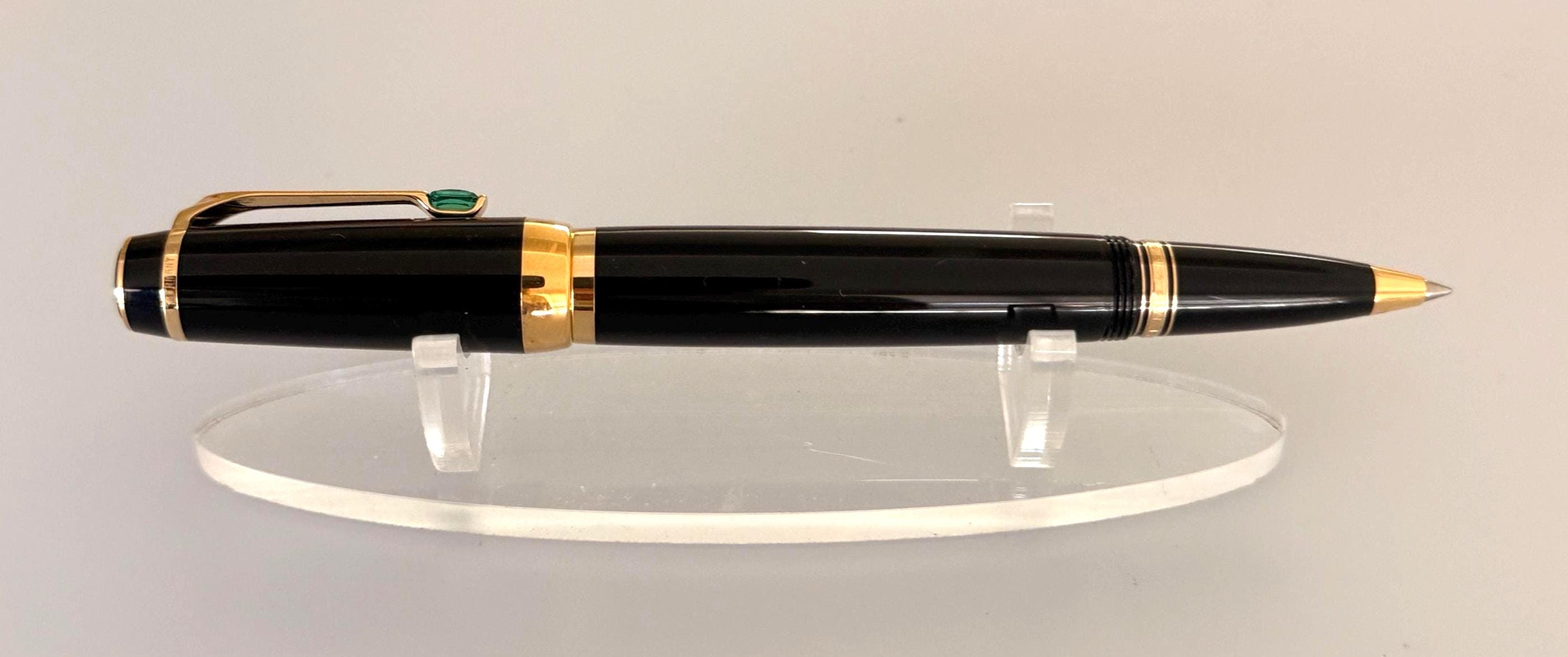 Montblanc Bohème Vert Rollerball Pen, Black Resin, Gold Trim