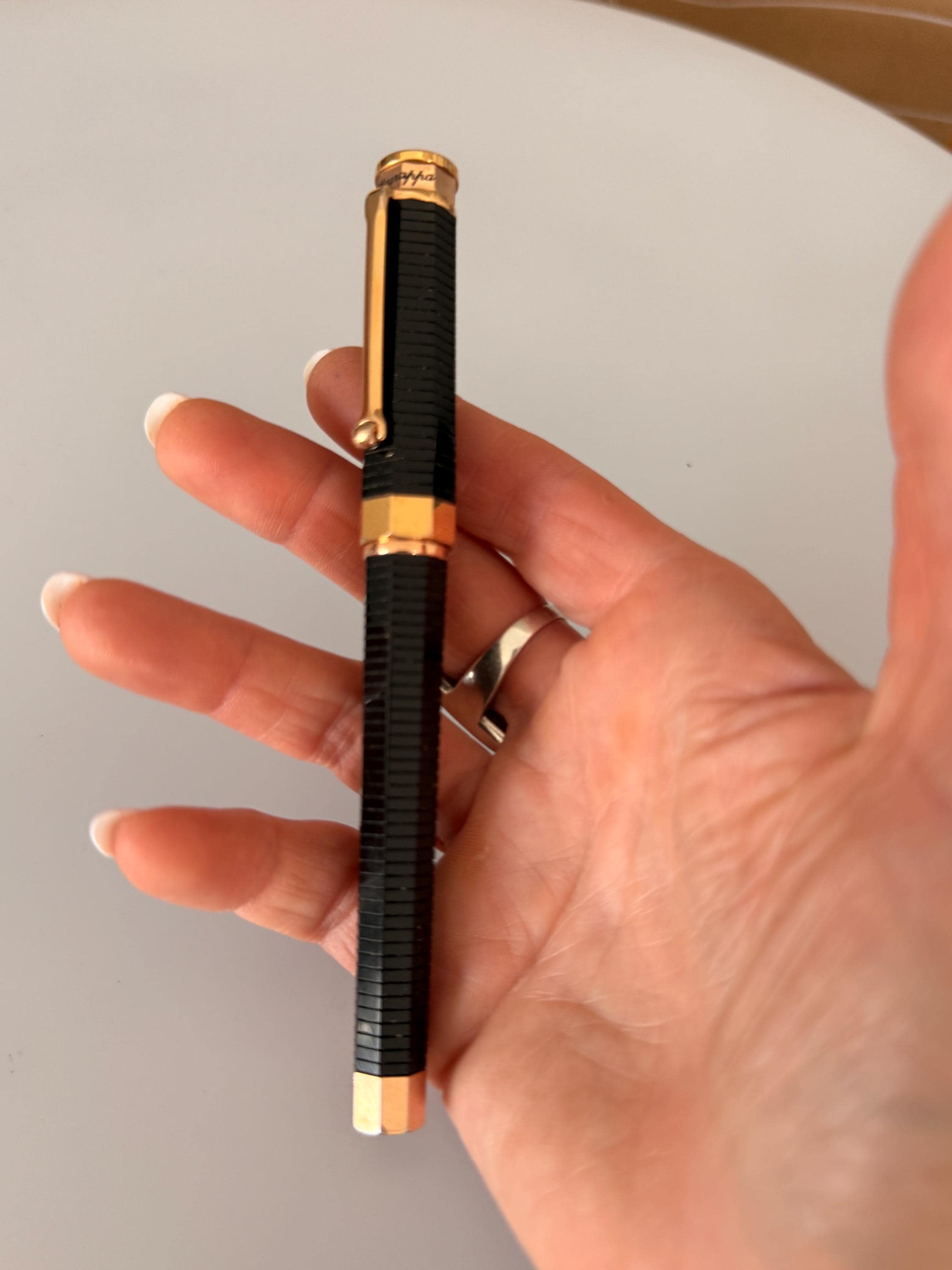 Montegrappa Nerouno Linea Fountain Pen, Black Faceted Resin, Rose