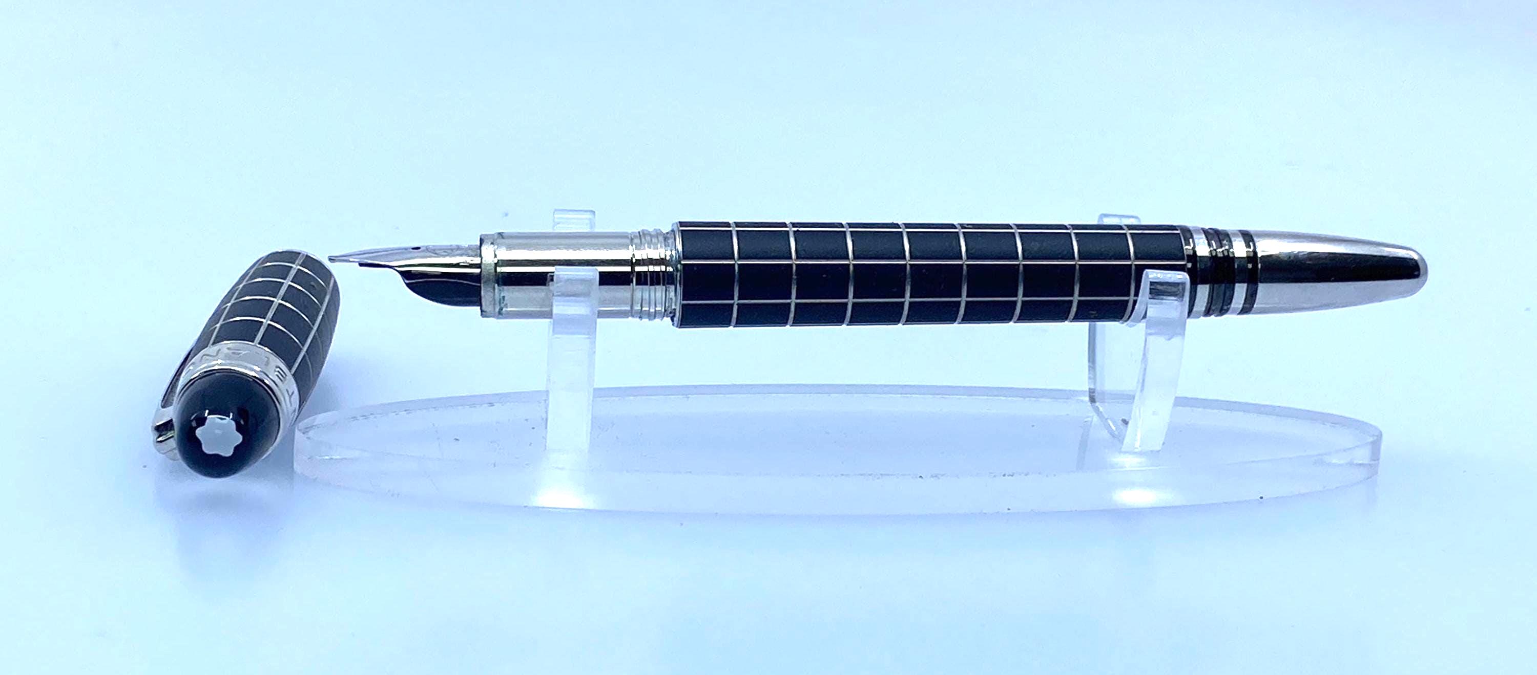Montblanc Starwalker Metal Rubber Fountain Pen, Black Rubber