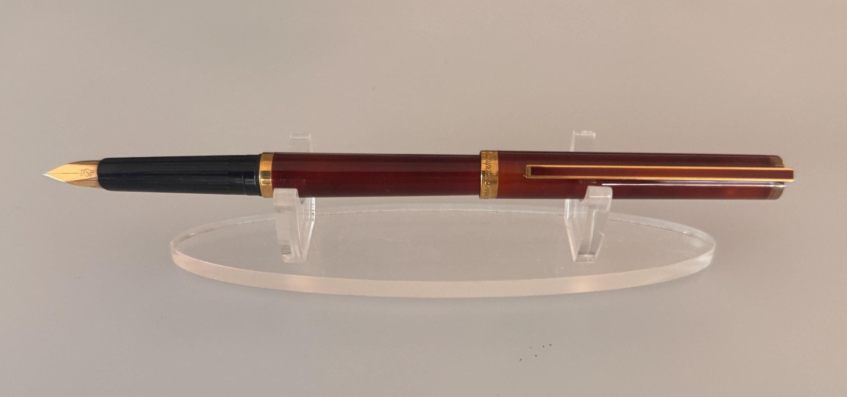 Vintage S.T. Dupont Classique Laque De Chine Fountain Pen