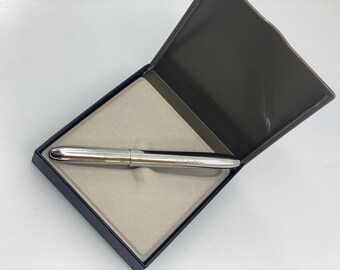 Stylo Plume Waterman Sérénité - Résine Noire Et Argent Massif, Plume Or 18K Extra Fine, Occasion