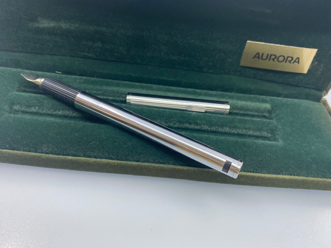 Aurora Hastil Fountain Pen Satin Steel Italy Vintage Designer Pen