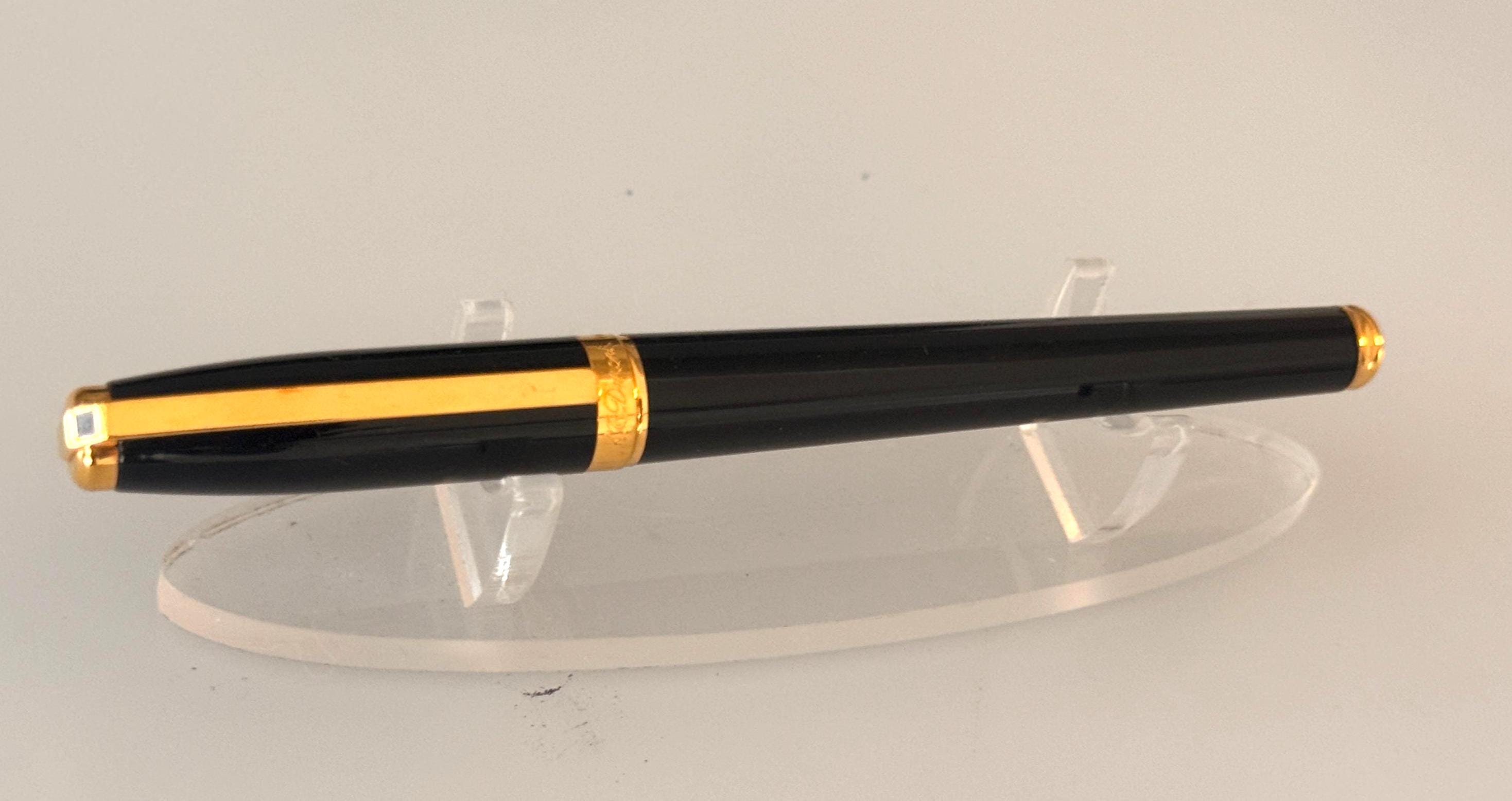 S.T.デュポン フィデリオ ブラック ラッカー ド シーヌ 万年筆、14K EF
