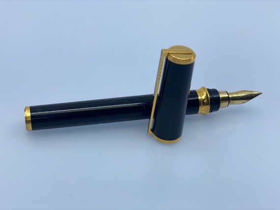 Fountain Pen S.T. Dupont Montparnasse XL Black - Chinese Lacquer
