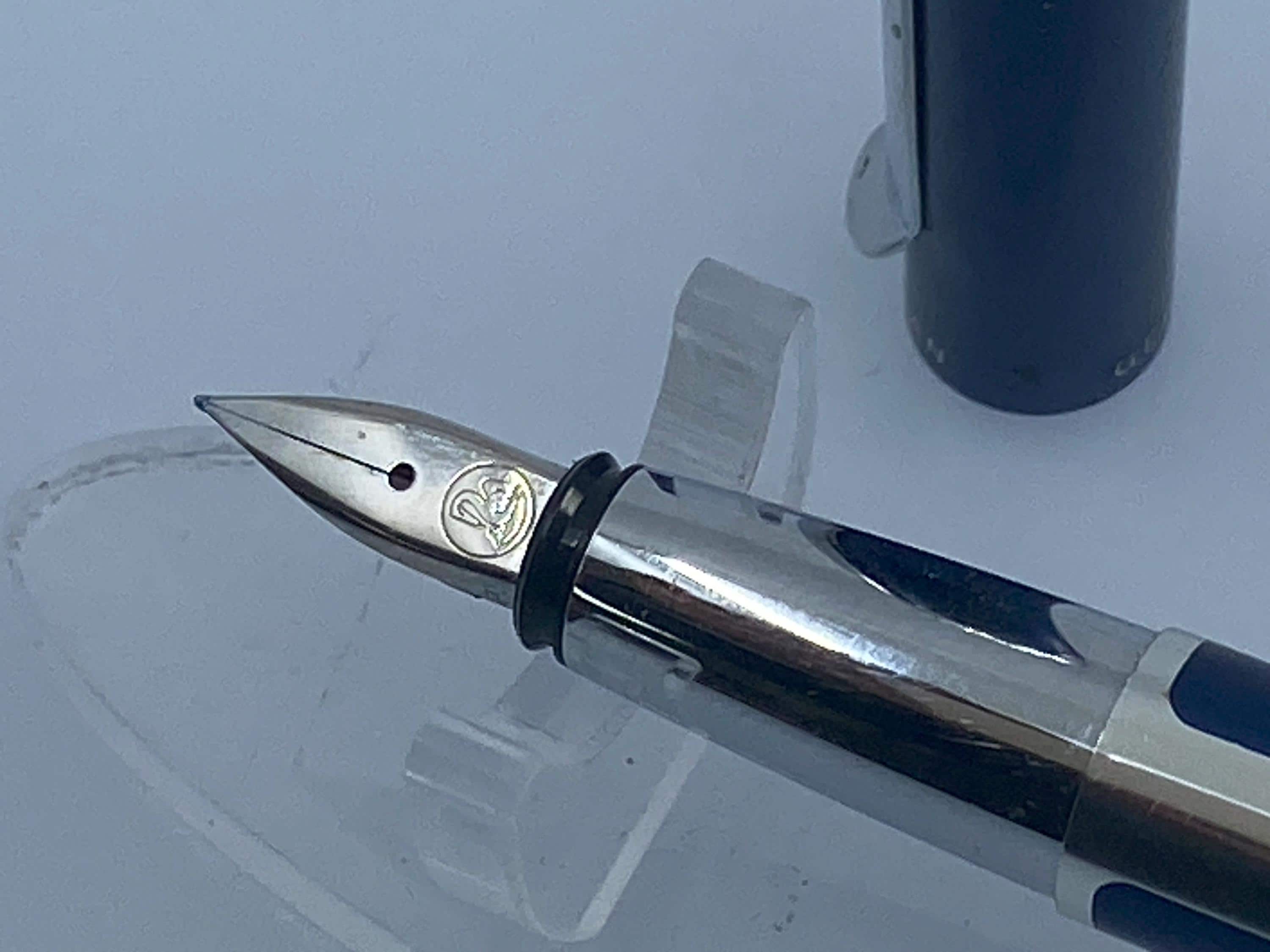 Pelikan Pura P40 Fountain Pen, Aluminum Body, Stainless Steel Nib