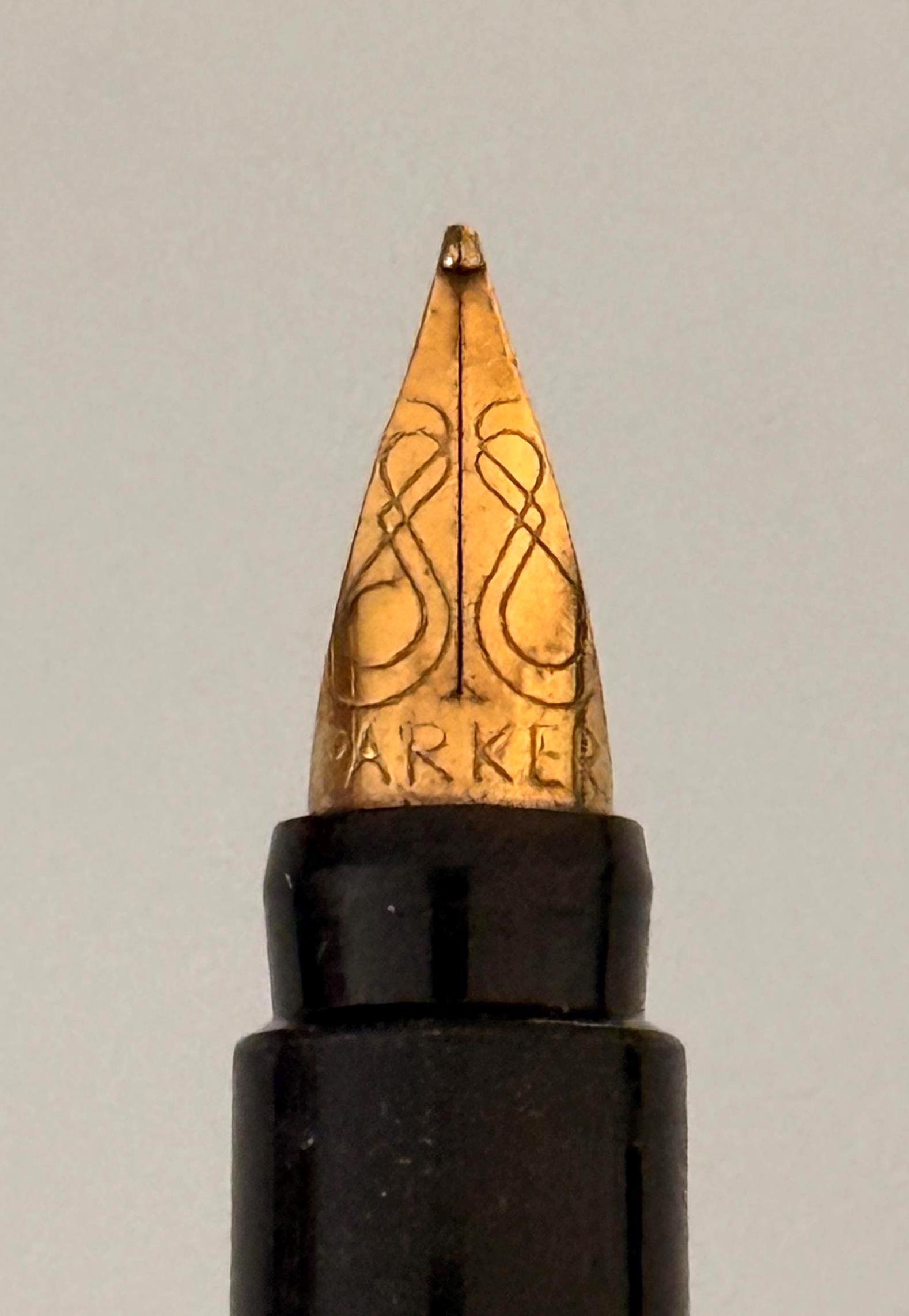 Vintage Parker 45 Insignia Fountain Pen, 1/10 12K Gold Filled