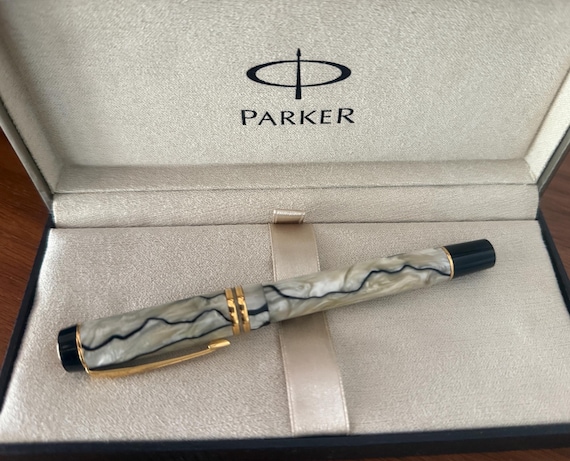 パーカー デュオフォールド インターナショナル パール＆ブラック