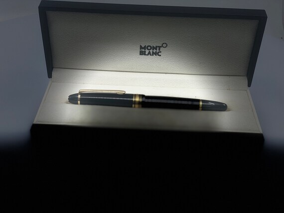Montblanc Meisterstück 146 Le Grand Fountain Pen 14K Medium Nib