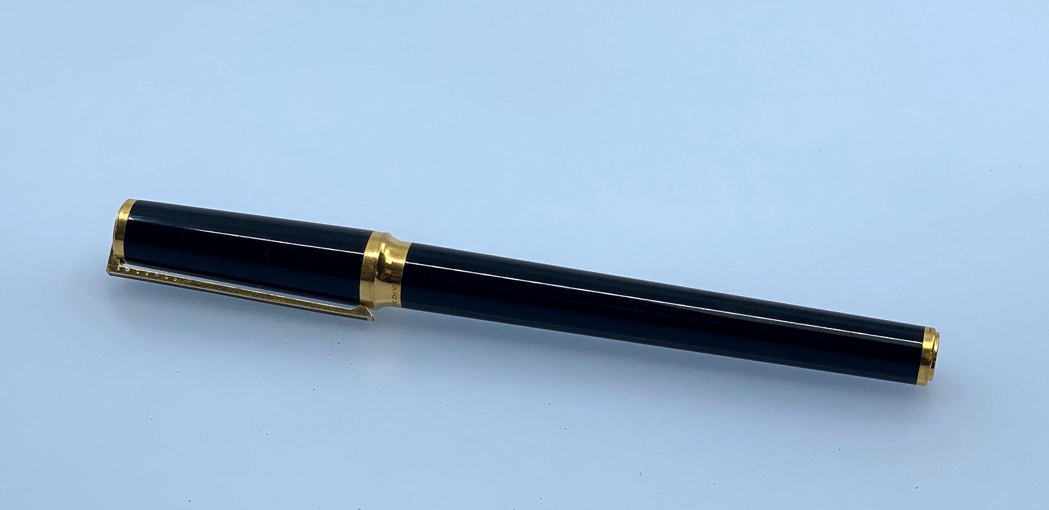S.T. Dupont Montparnasse Style Black Ballpoint Pen, Gold-tone Trim