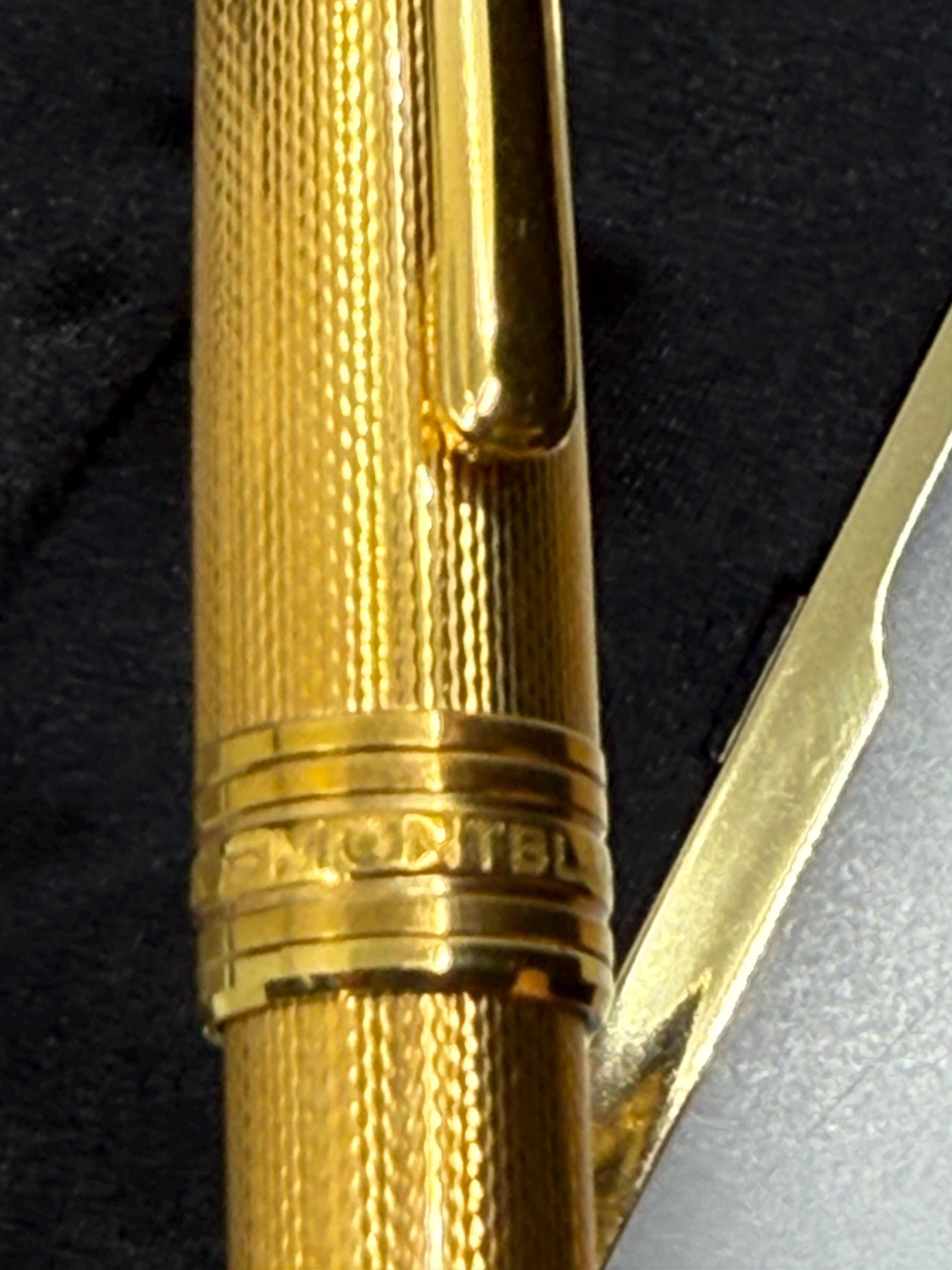 Montblanc Meisterstück Solitaire Guilloche Gold Fountain Pen – 14K