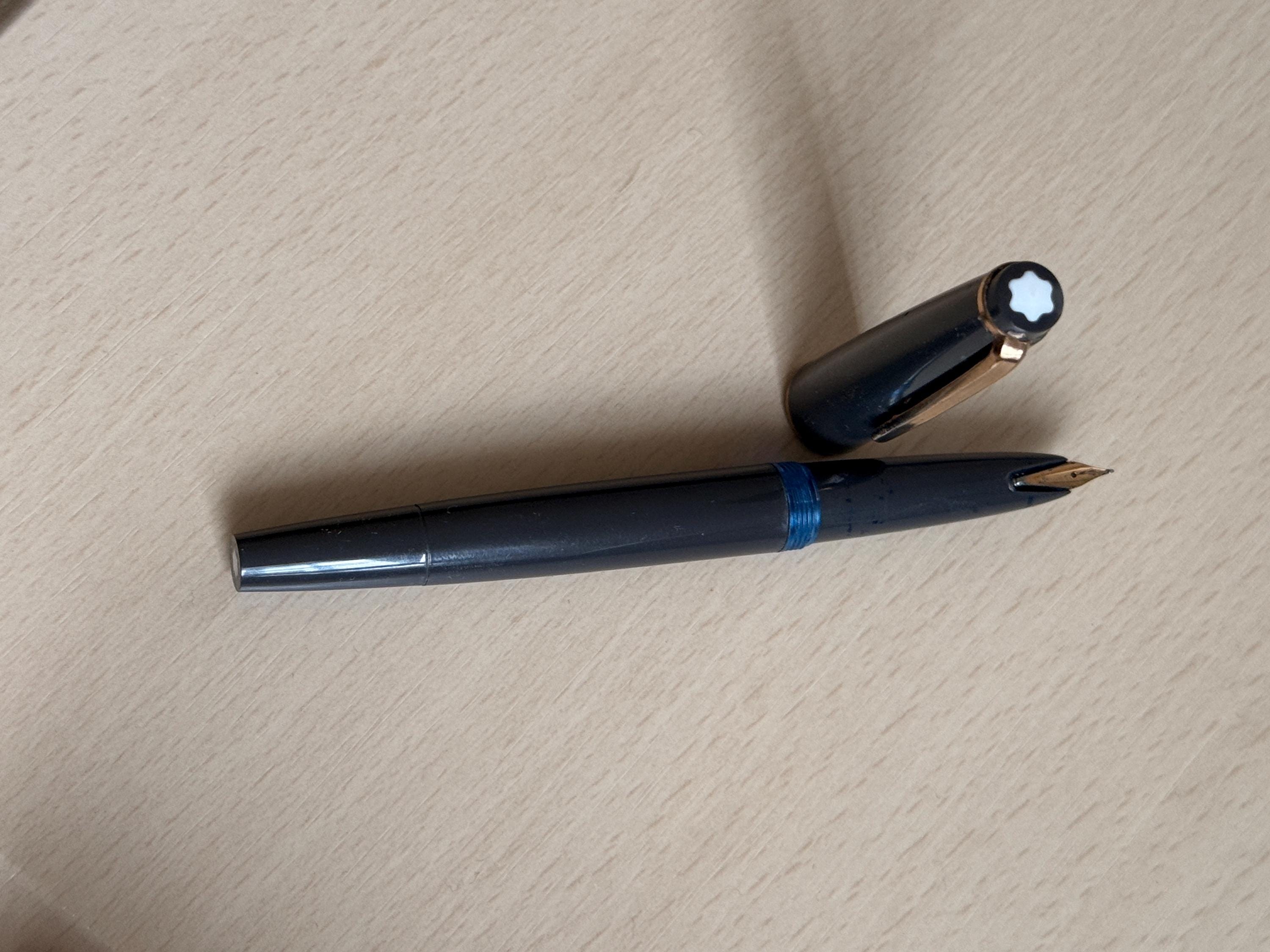 Montblanc 34 Fountain Pen – 1960s Vintage, 14K Gold Inlaid Nib