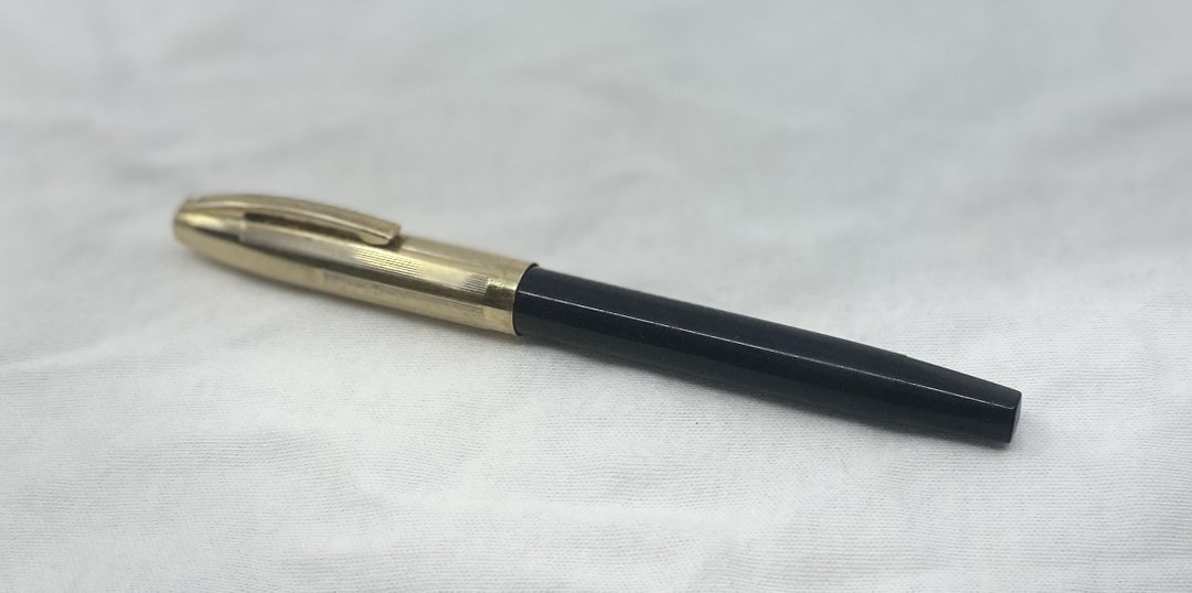 Y*o様 sheaffer 14K （細字） 834 SHEAFFER 834 インペリアル シェーファー 80s インペリアル　万年筆　14金 筆記具