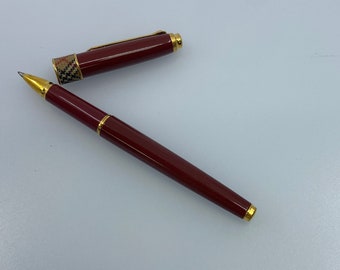 Vintage Burberry Rollerball Pen, Burgundy Red Lacquer, Gold Tone