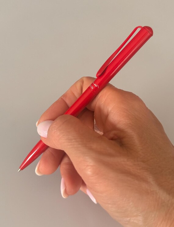 Tiffany & Co. Elsa Peretti Red Lacquer Ballpoint Pen Retractable