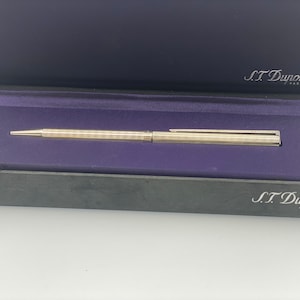 S.T. Penna a sfera Dupont Classic placcata argento con custodia