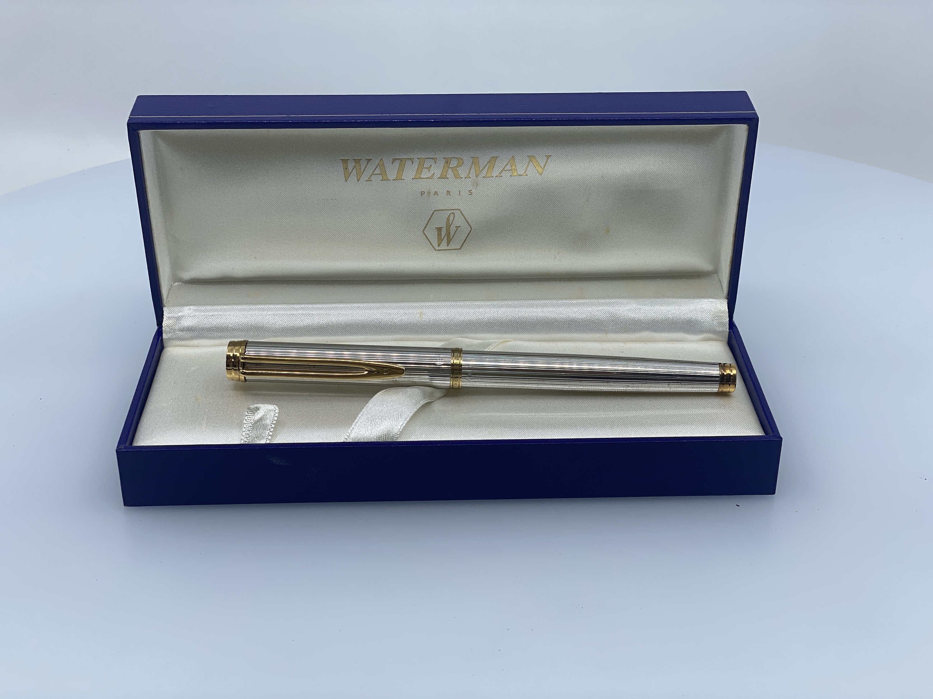 Waterman-ideal Fountain Pen 1983 - Solid Silver and 18K Gold