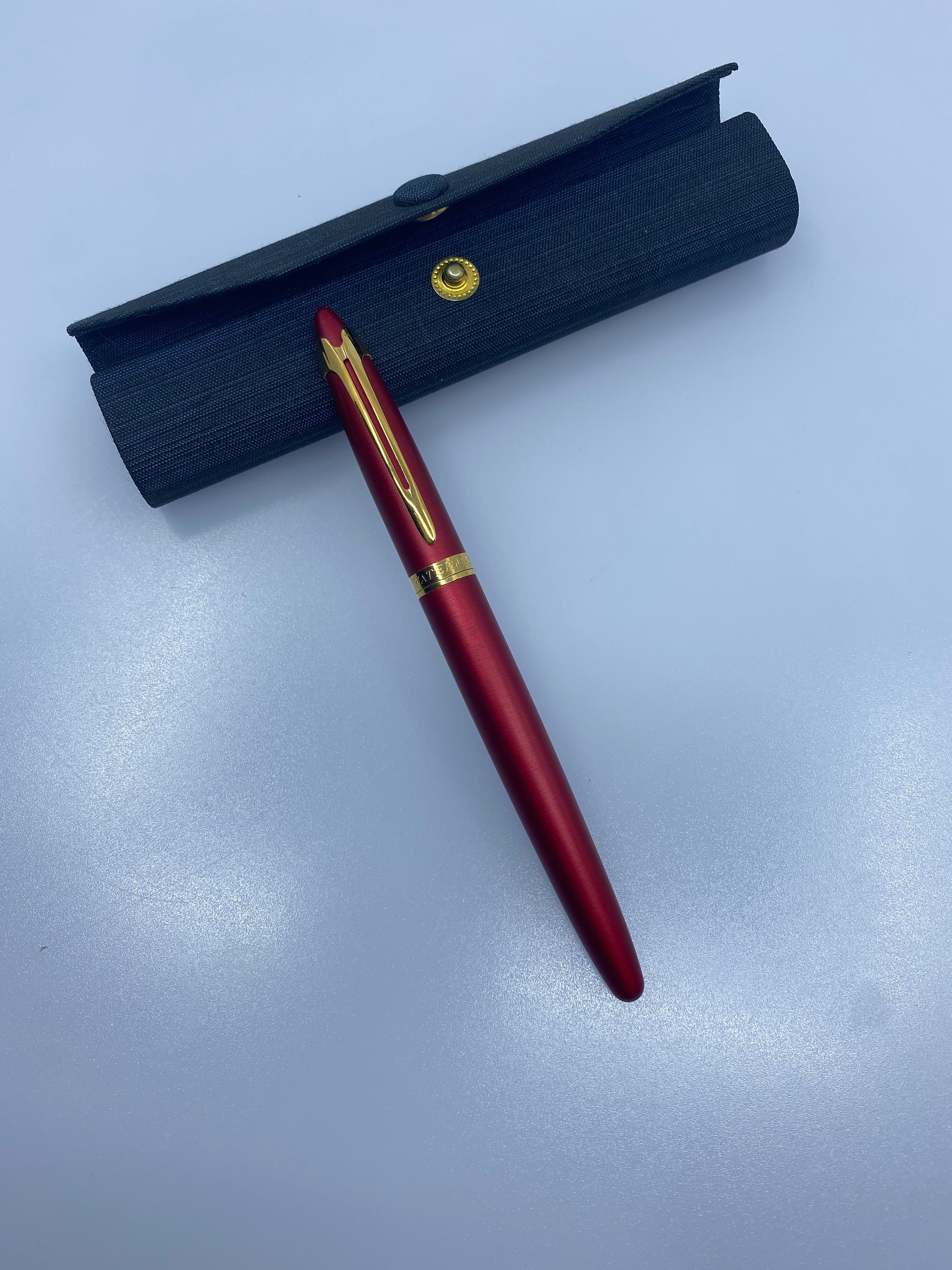 Vintage Waterman Ici Et Là Red Lacquer GT Fountain Pen - Cartridge