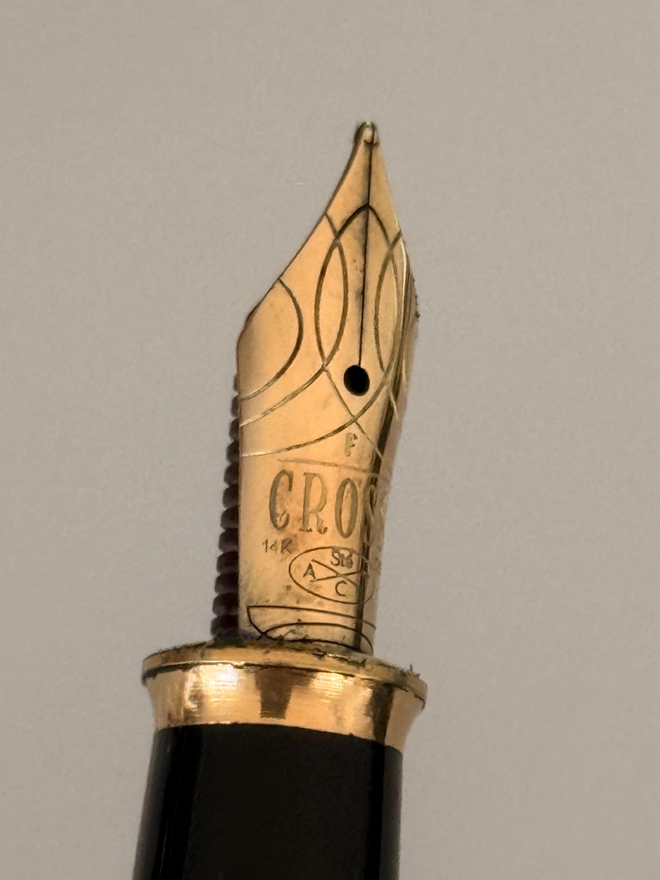 Cross Townsend Cardinal Red Fountain Pen 14K Gold Nib, Red Lacquer