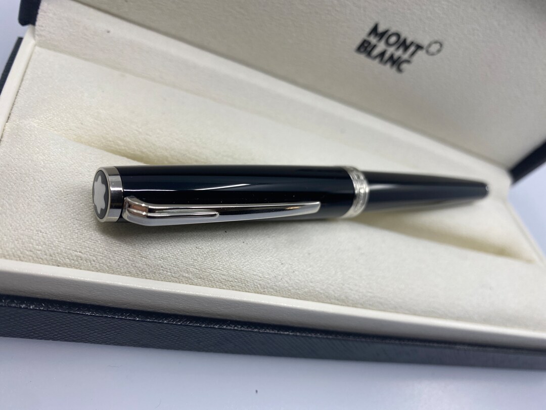 Montblanc Pix Pen Review Medium Ballpoint Montblanc 117149 Top