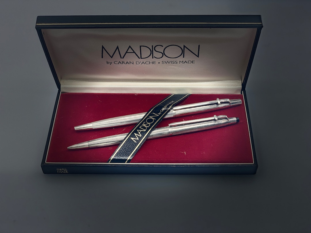 CARAN D'ACHE シャープペンシル シルバー 0004-486-a.jpg