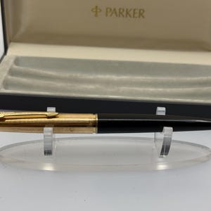 Parker 45 Nero e Oro | Penna stilografica vintage | Pennino in oro | Caricamento cartuccia/convertitore