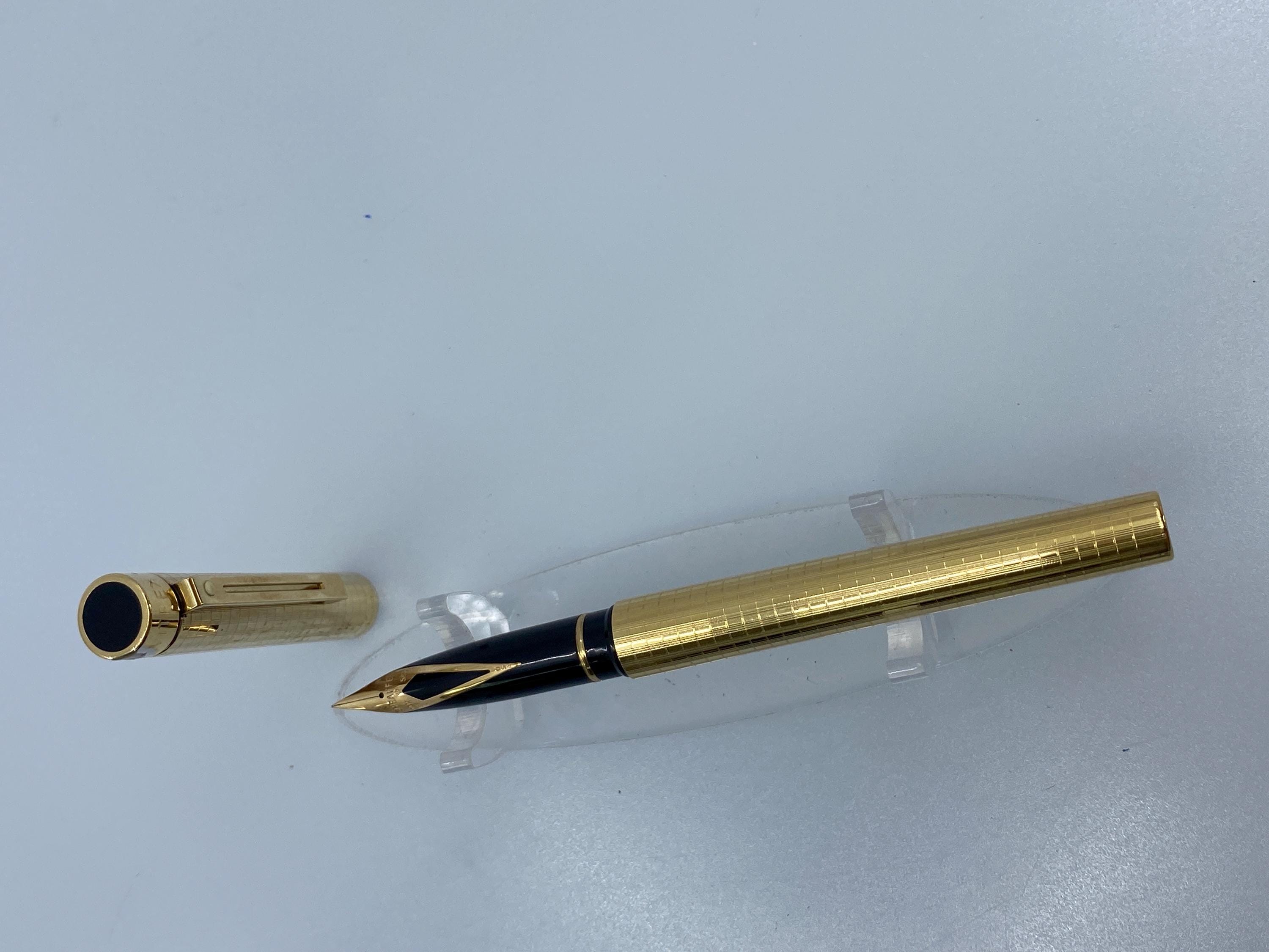 Sheaffer Targa 1007 Fountain Pen, Gold Geometric Square Pattern