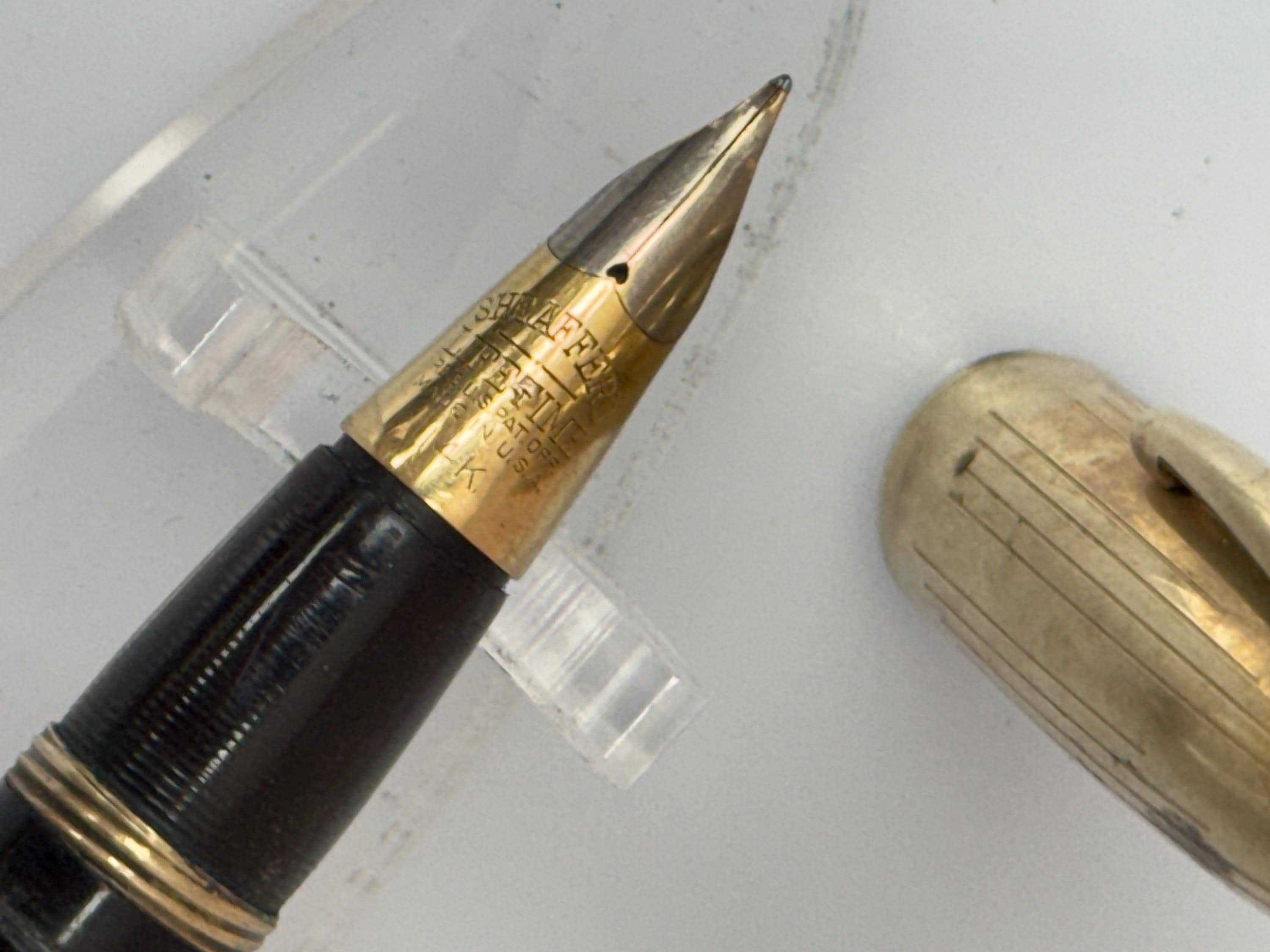 シェーファー トライアンフ ライフタイム 万年筆 14K 1940s Sheaffer Triumph Lifetime Fountain Pen – 14K Gold Nib, Gold Cap - Etsy