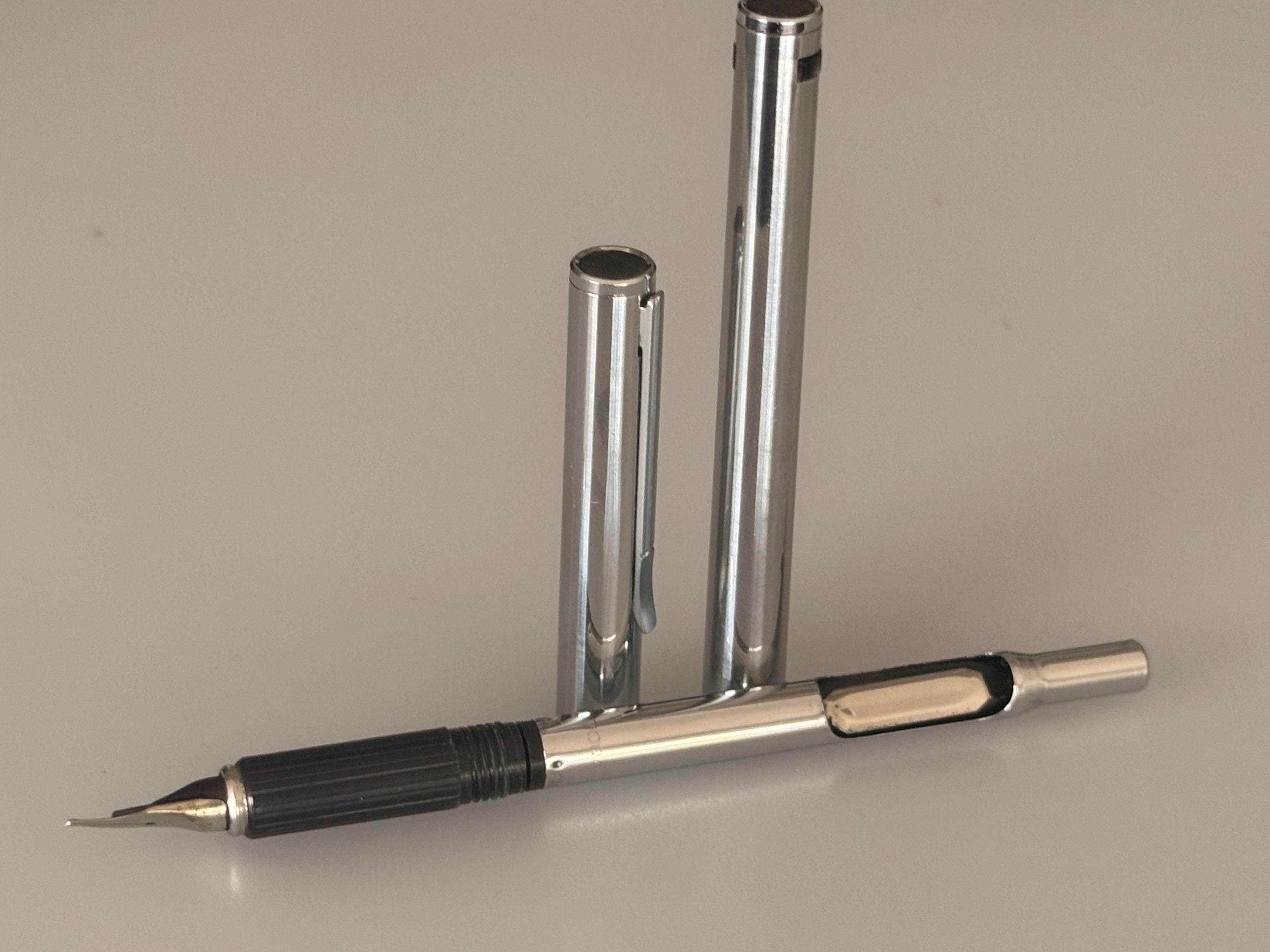 Vintage Aurora Hastil Fountain Pen 14K Gold Nib Satin Steel Marco