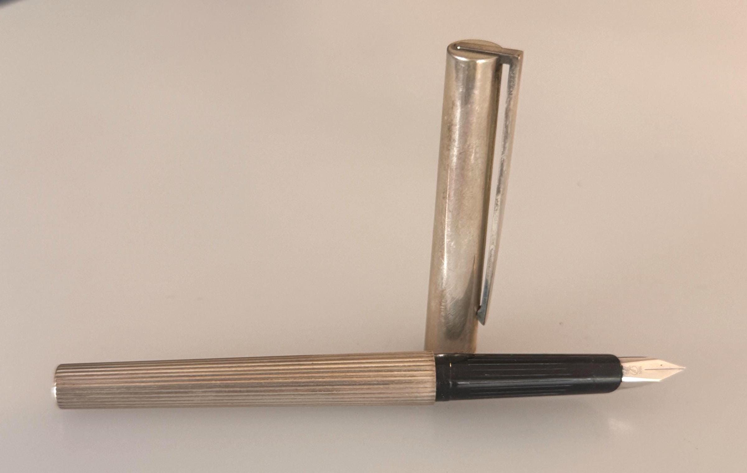 Vintage S.T. Dupont Classique Fountain Pen, Sterling Silver 925