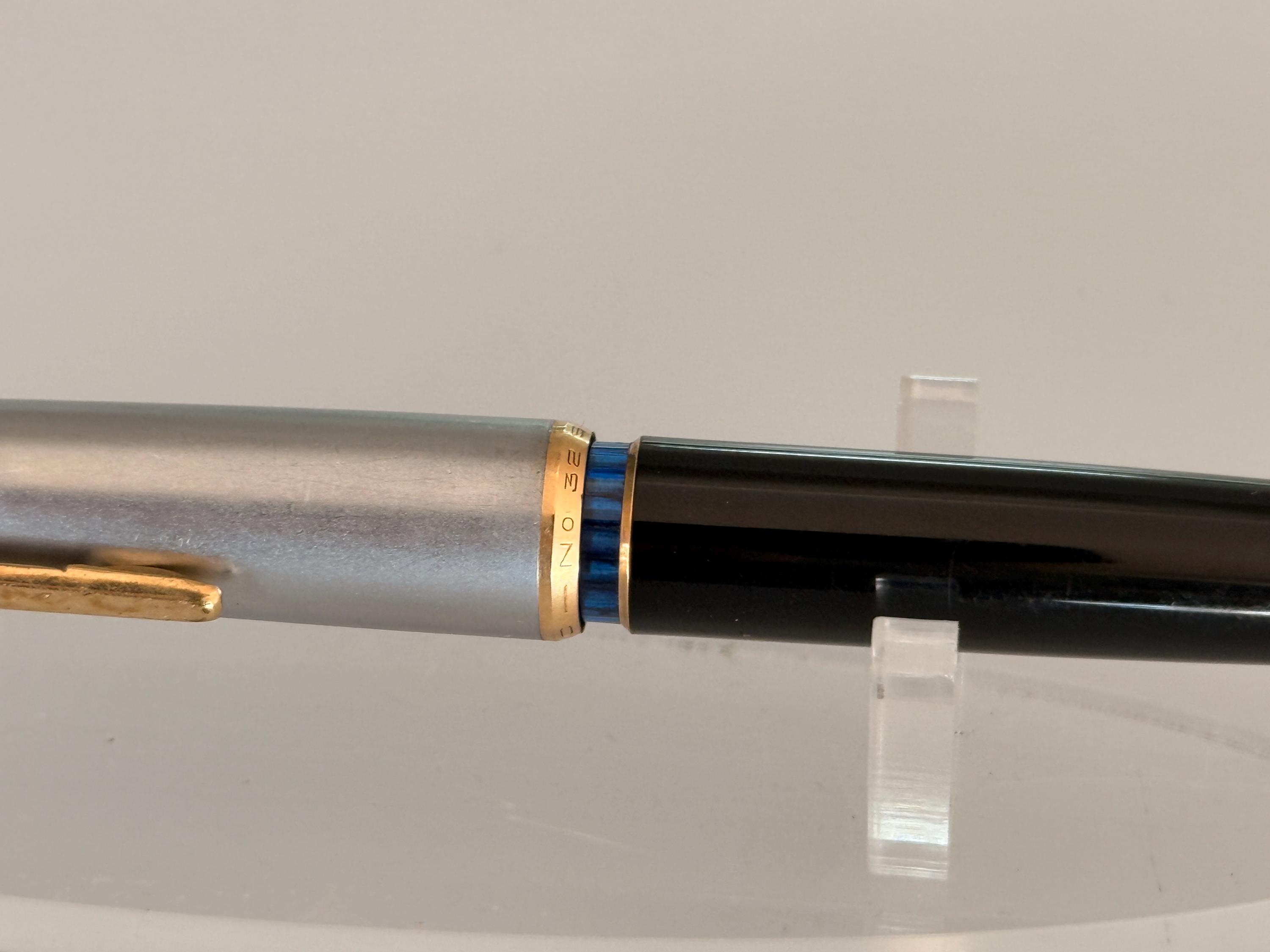 Montblanc 32 S Fountain Pen Black Brushed Steel Cap 14K EF Nib