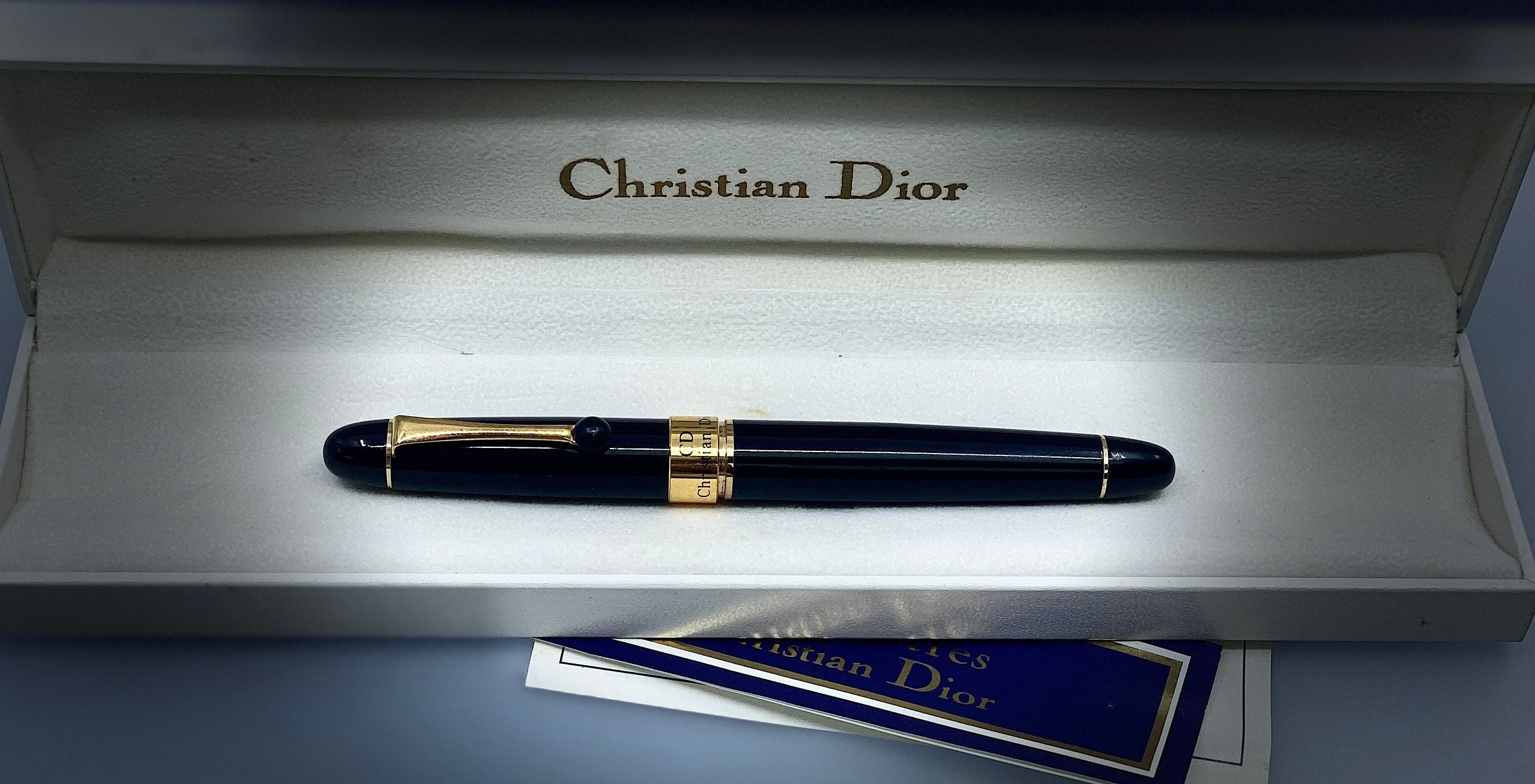 Vintage Christian Dior Classic Fountain Pen in Black Lacquer