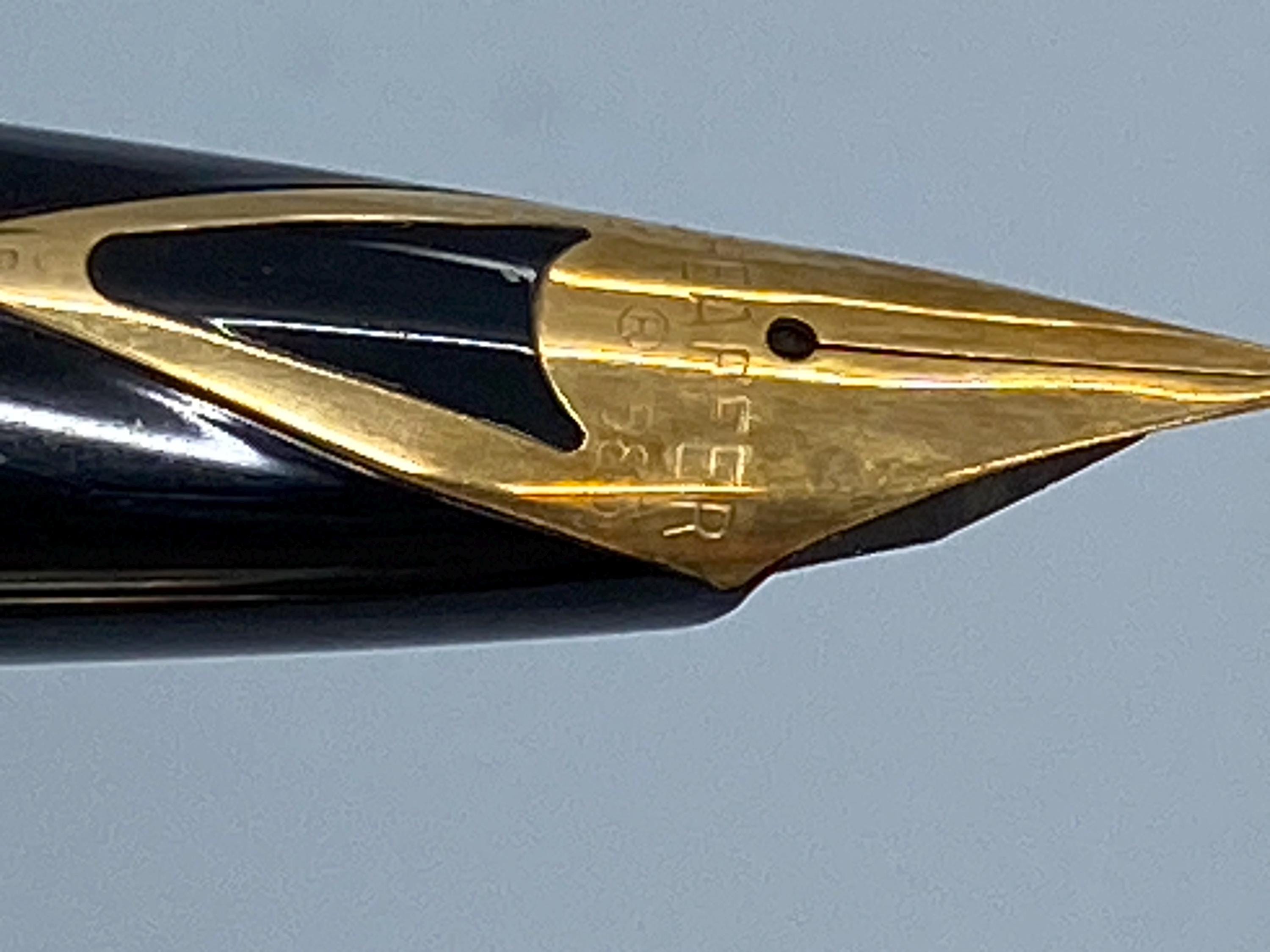 Sheaffer Imperial 444 XG Flighter Fountain Pen, Brushed Steel, 14K