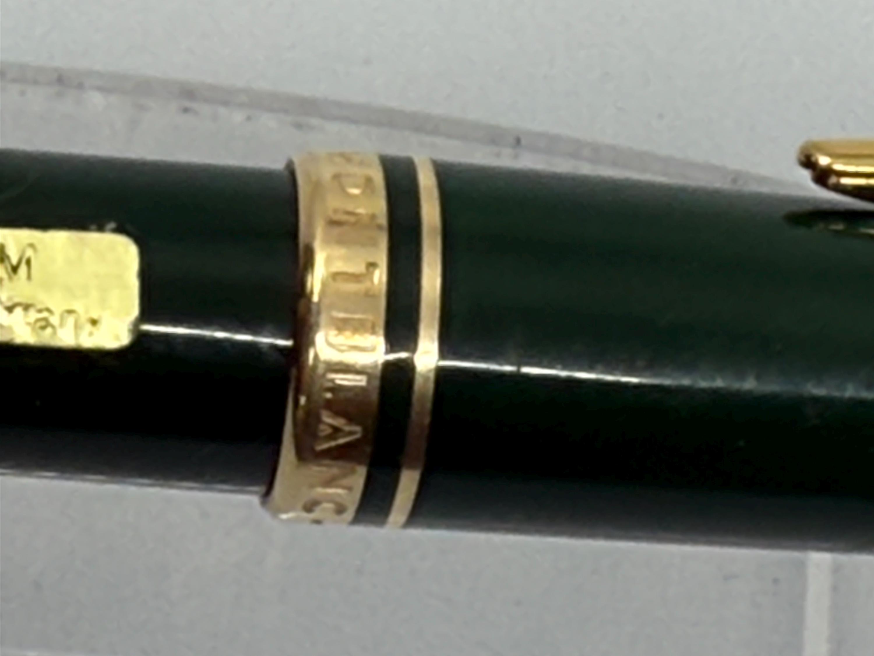 モンブラン 万年筆　ペン先１４K　グリーン×ゴールド//j184-1 MONTBLANC（モンブラン） ジェネレーション 万年筆 14Kペン先 グリーン
