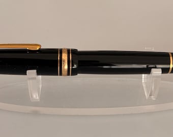 Montblanc Meisterstück 146 LeGrand Fountain Pen, 14K 585 Gold Nib, Black Resin, Vintage Piston Filler